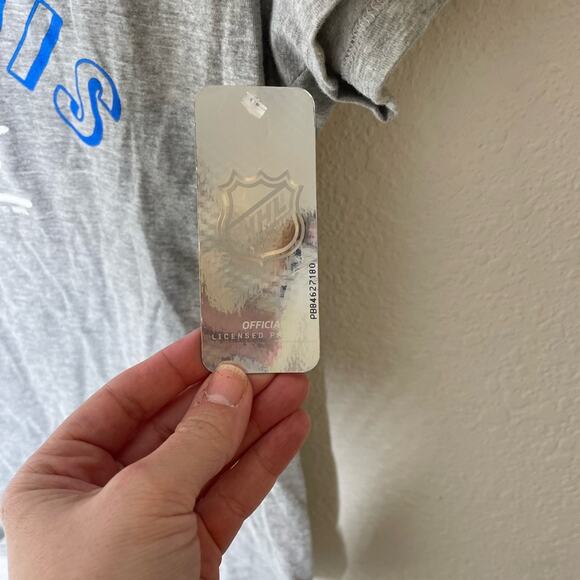 NWT St. Louis Blues Gray V-Neck Women's Top womens size large - Picture 4 of 5